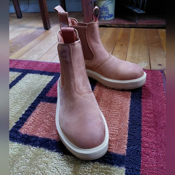 Sorel brown & tan leather Hi Rise Chelsea ankle boots Womens 5.5 - Picture 3 of 9